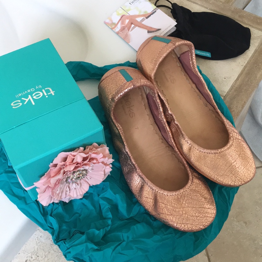 Tieks rose gold size 7